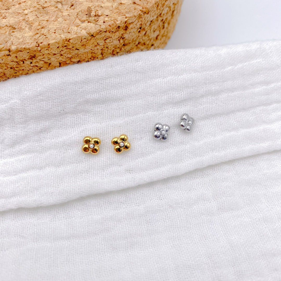 Boucles D'oreilles En Acier Inoxydable Hypoallergénique - Paire Neuve Avec étiquettes, Dormeuses Argentées